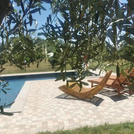 Domus Nirale * باغنوريغيو