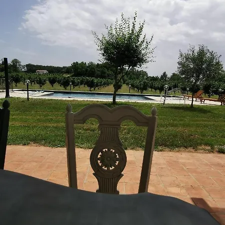 فيلة Domus Nirale *